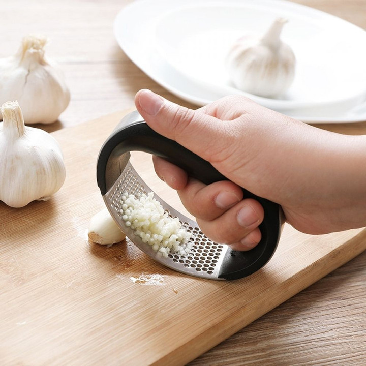Multi-functional Garlic Presser