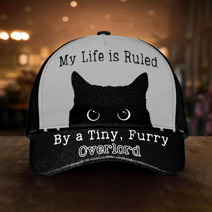 My life is ruled by a Tiny, Furry Overlord Cap nla-30nq013