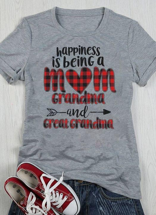 Happiness Is Being A Mom Grandma And Great Grandma Heart T-shirt Gift For Women