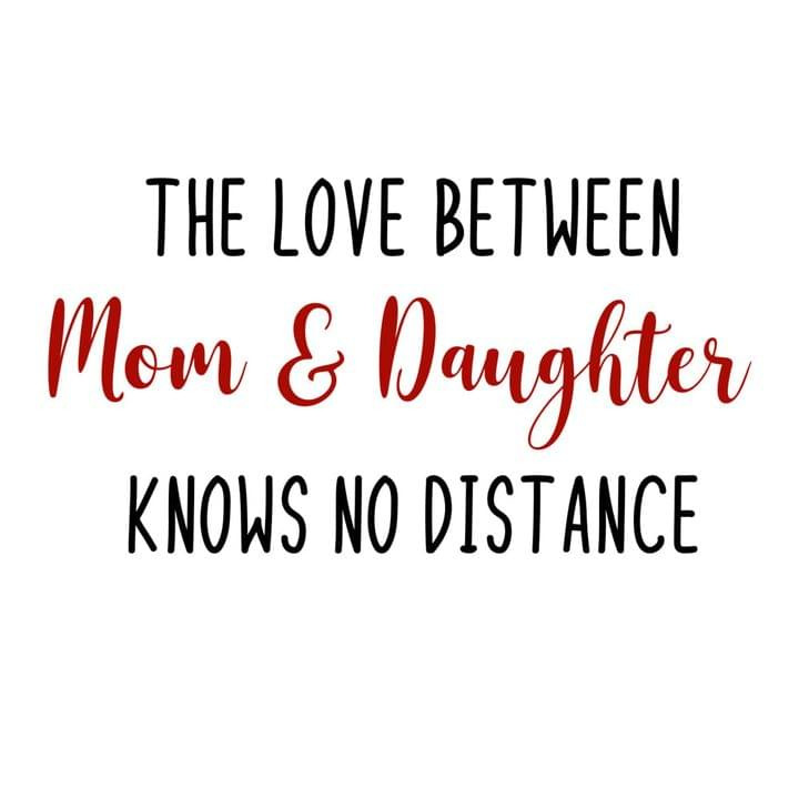 The Love Between Mom & Daughter Knows No Distance Classic T-Shirt Gift For Moms Daughters