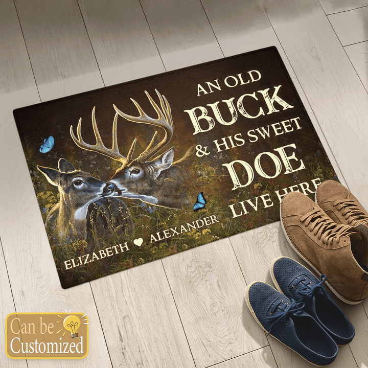 AN OLD BUCK & HIS SWEET DOE LIVE HERE - CUSTOMIZED DOORMAT - 15T0922