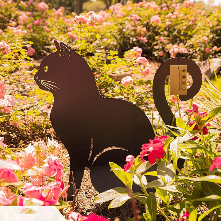 🎁 Garden Art - Cats