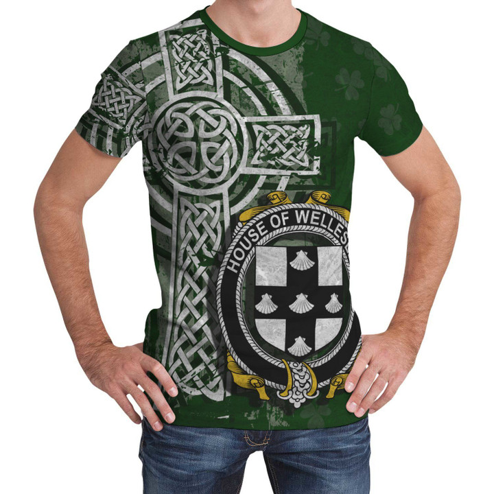 Irish Family, Wellesley Family Crest Unisex T-Shirt Th45