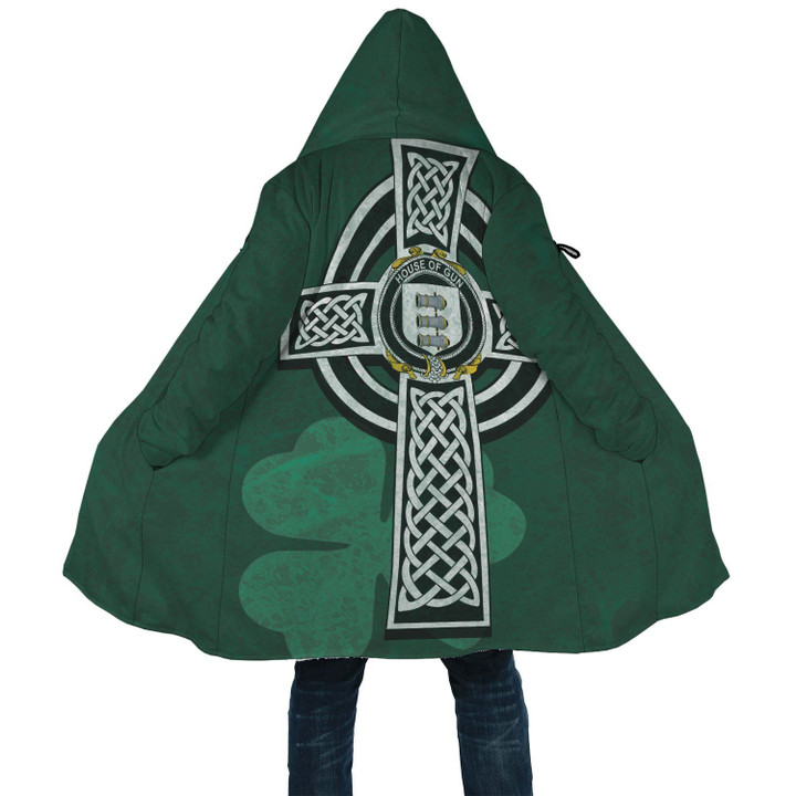 Irish Gun or McElgunn Family Crest Cloak TH8