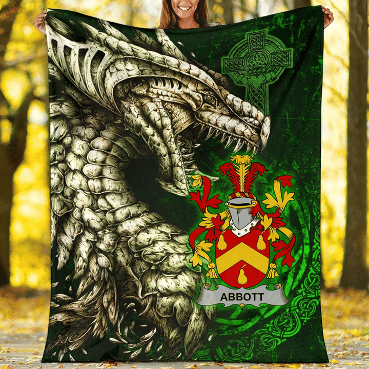 1stIreland Ireland Premium Blanket - Abbott Family Crest Blanket - Dragon Claddagh Cross A7 | 1stIreland.com