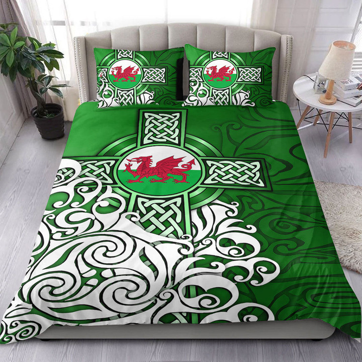 1stireland Bedding Set -  Wales Celtic - Welsh Dragon Flag with Celtic Cross Bedding Set | 1stireland
