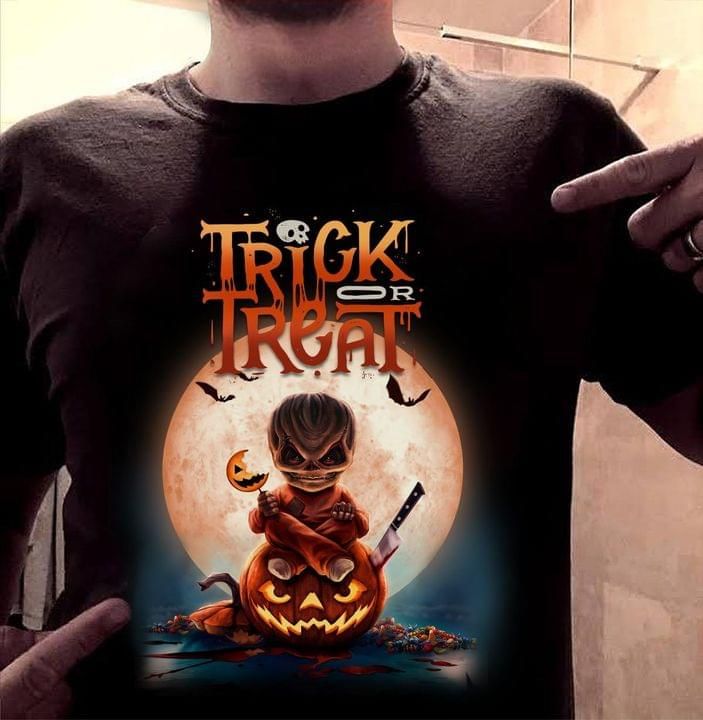 Halloween trick or treat T Shirt Hoodie Sweater