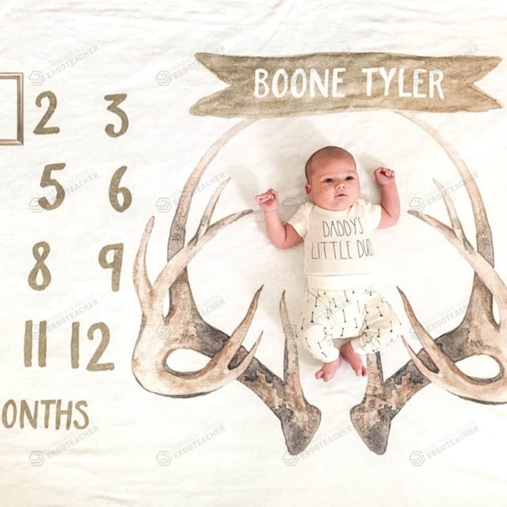 Personalized Deer Buck Monthly Milestone Blanket, Newborn Blanket, Baby Shower Gift Newborn Growth Memory Keepsakes