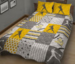 Dirt And Bling Softball Thing Pattern Quilt Bed Set