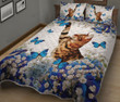 Bengal Cat Blue And White Flowers Vertical Quilt Bed Set
