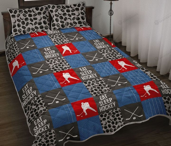 Eat Sleep Hockey Pattern Quilt Bed Set