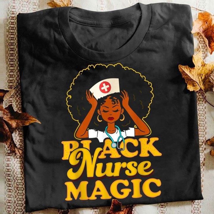 Nurse T-shirt Black Nurse Magic