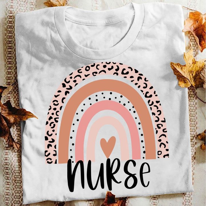 Nurse T-shirt Rainbow Leopard