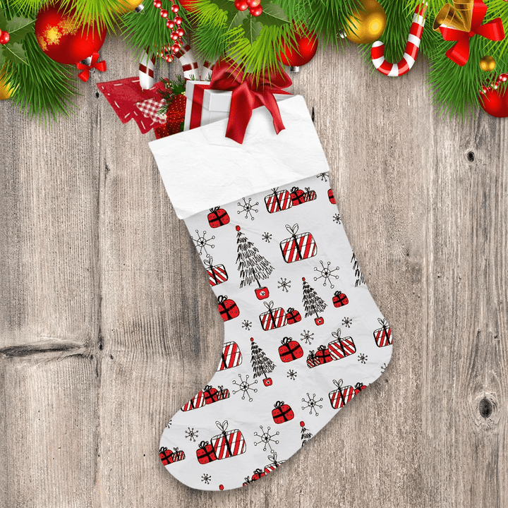 Luxirious Gift Wrapping Paper Winter Holiday Doodle Christmas Stocking