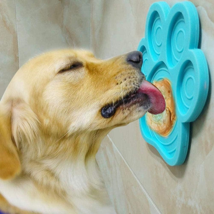 Dog Washing Distraction Device-Blue