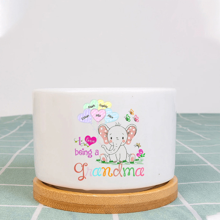 Personalized Grandma Flower Pot, I Love Being A Grandma Elephant Hearts, Custom Kids Name Mother's Day Gifts