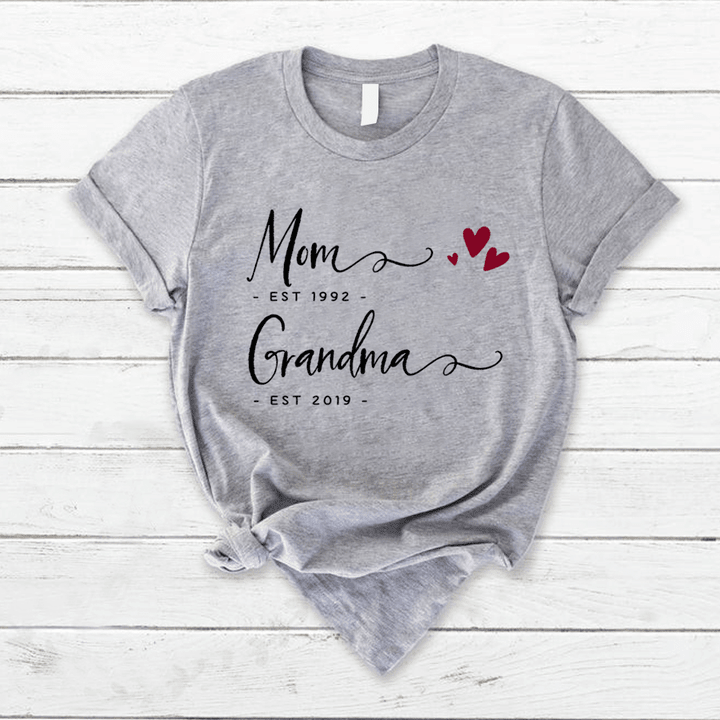 Personalized Mom Est Grandma Est T Shirt, Gift for Mom, Nana, Mimi T shirt