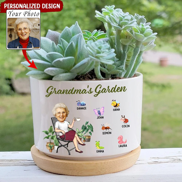 Personalized Mini Plant Pot For Grandma, For Mom, Custom Photo, Nana's Love Bugs Flowers Pot Mother's Day Gift