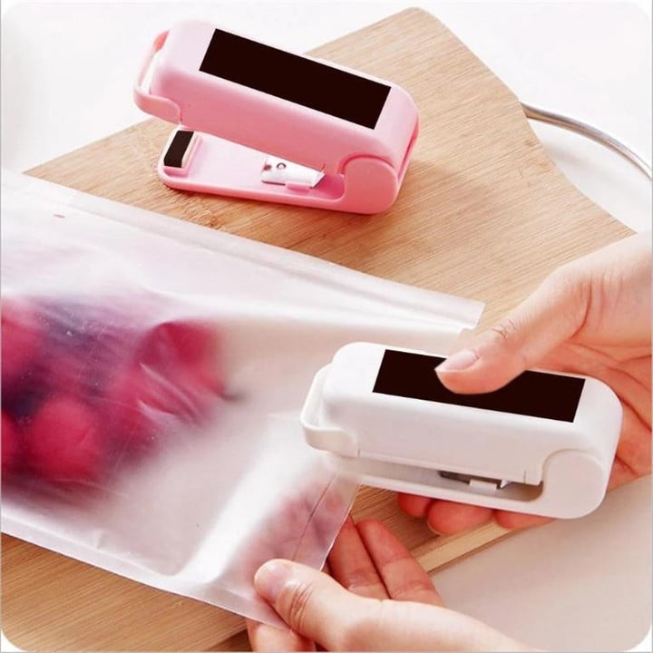 Mini Sealing Machine (with magnetic) 🔥HOT DEAL - 50% OFF🔥