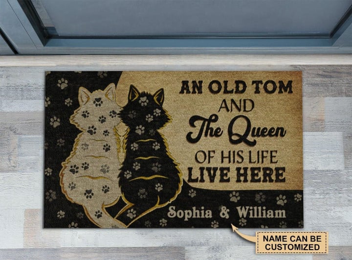 Personalized Cat Couple Old Tom And Queen Live Here Customized Doormat - 1