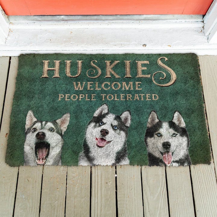 Huskies Welcome People Tolerated Doormat DHC04062155 - 1