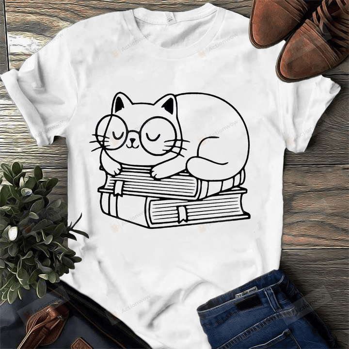 Cat And Books Shirt, Books Shirt, Cat Shirt, Reading Shirt, Cute Cat Shirt, Cute Reading Shirt, Book Lover Gift Shirt, Cat Lover Gift Shirt