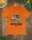 Works Willingly With Hand Quilting Short-Sleeves Tshirt, Pullover Hoodie, Great Gift For Thanksgiving Birthday Christmas
