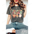 Trick or Teach Shirt, Halloween Teacher Shirt, Retro Teacher Gifts, Halloween Party Fall Shirts, Teacher Appreciation Gift