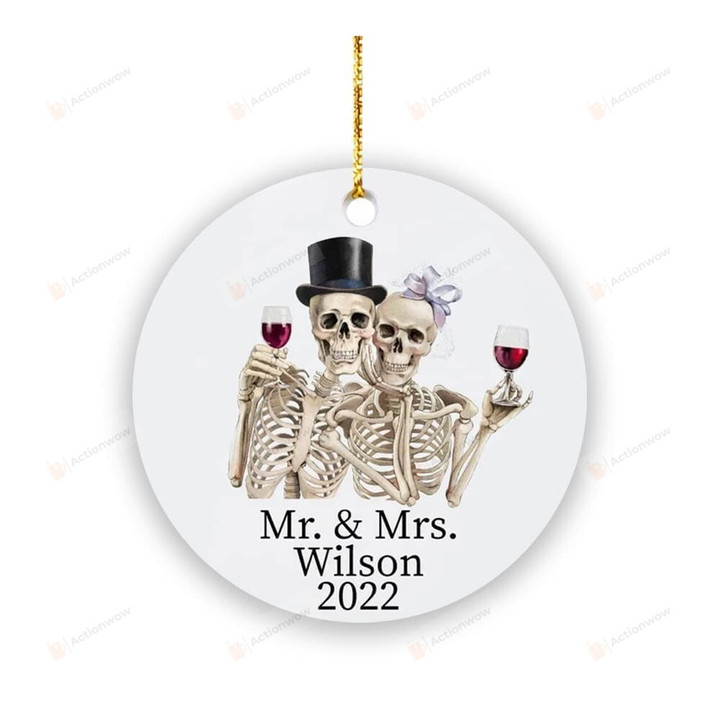 Personalized Skeleton Married Ornament Couple Christmas Flowers Ornament Christmas 2023 Gifts To Couple Husband Wife Family Ornament Tree Decoration