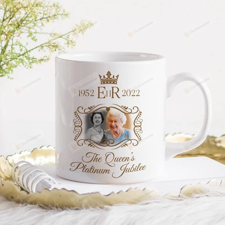 The Queen'S Platinum Jubilee Mug Gift Queen Elizabeth Platinum Jubilee 1952-2022, Royal Family Coffee Mugs Gift For 70 Years Of The Queen