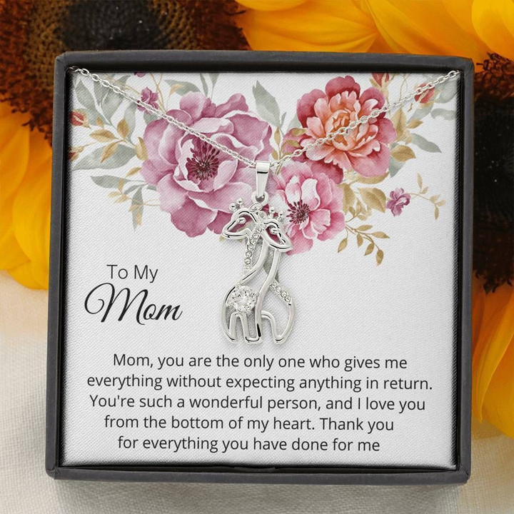 The Blooming Gift For Mom Giraffe Couple Necklace You're An Awesome Person