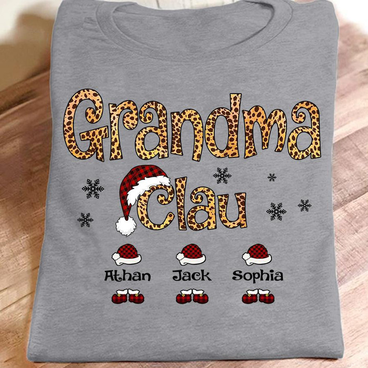 Grandma Claus - Leopard Christmas | Personalized T-Shirt