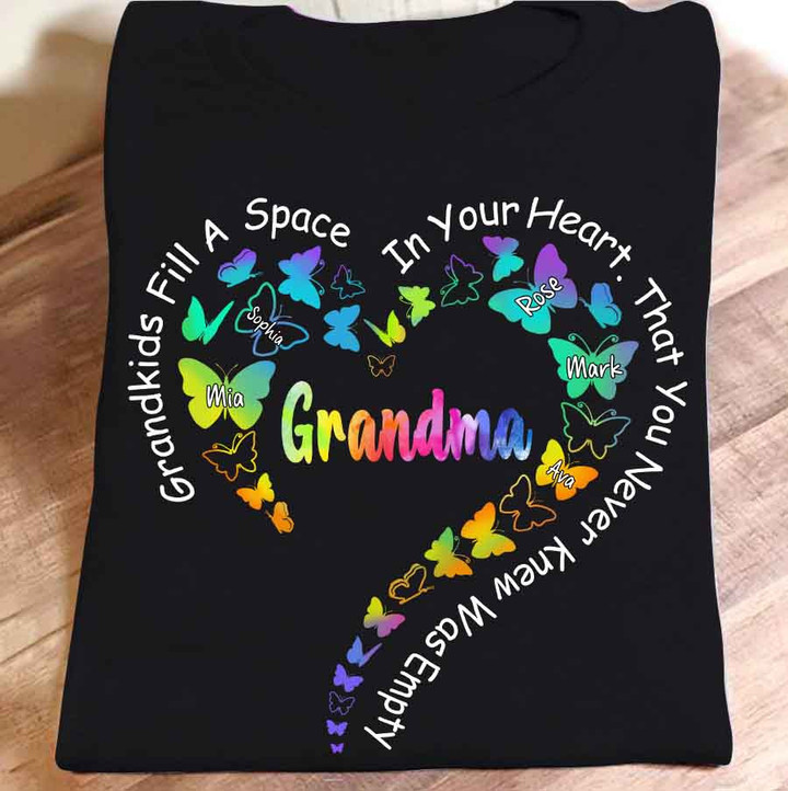 Grandma - Grandkids Fill A Space In Your Heart That You Never Knew Was Empty Colorful Butterflies Heart | Personalized T-Shirt