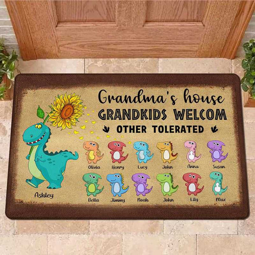 Grandma‘s House Dinosaur Sunflower Personalized Doormat version