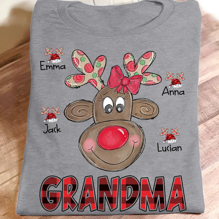 Reindeer - Grandma Caro | Personalized T-Shirt