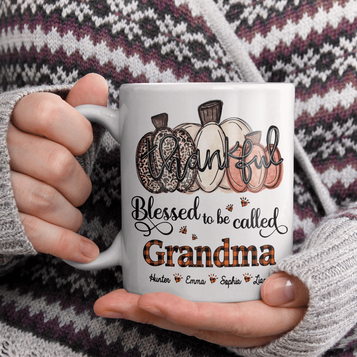 Thanksgiving - Blessed To Be Called Grandma With Grandkids Names Pumpkins | Personalized Mug