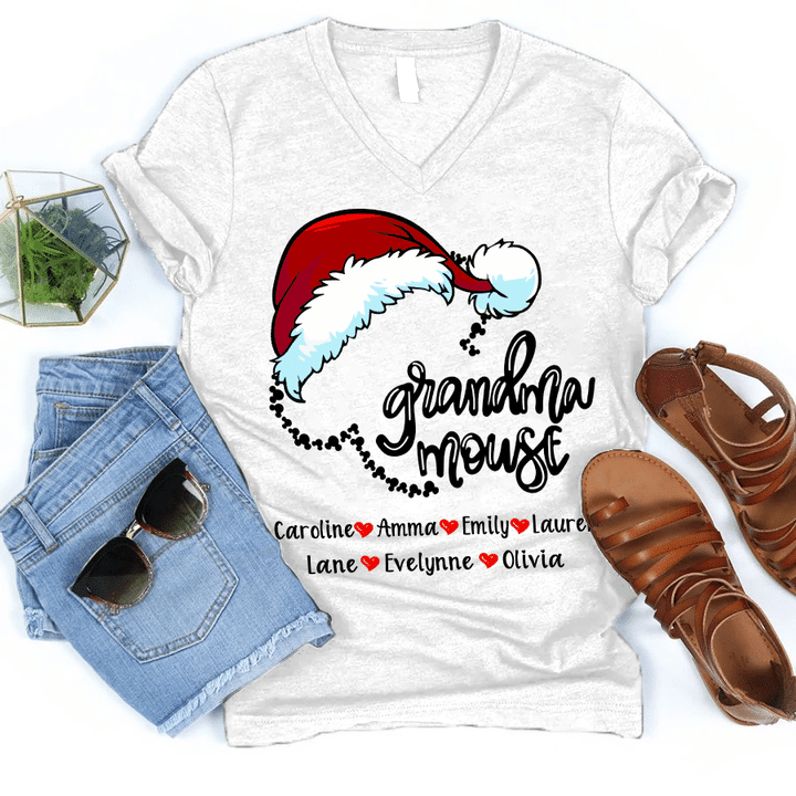 Christmas - Grandma Mouse | Personalized V-Neck Shirt