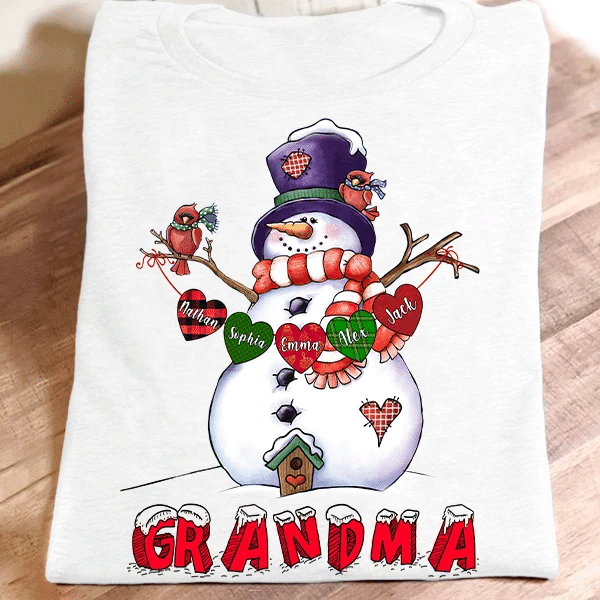 Grandma Snowmen - Heart Christmas | Personalized T-Shirt
