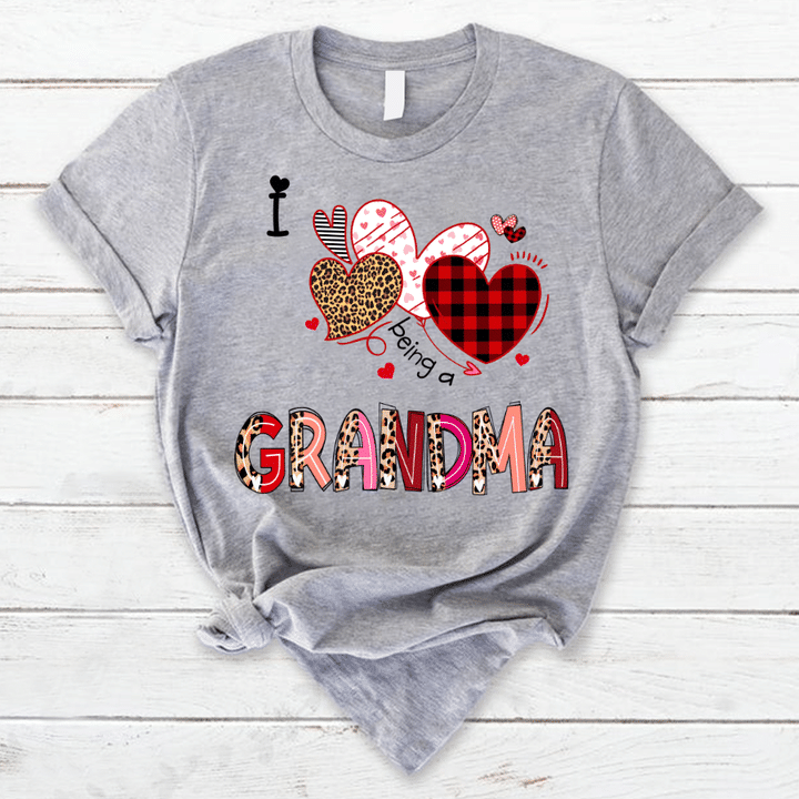 I Love Being Grandma | Personalized T-Shirt