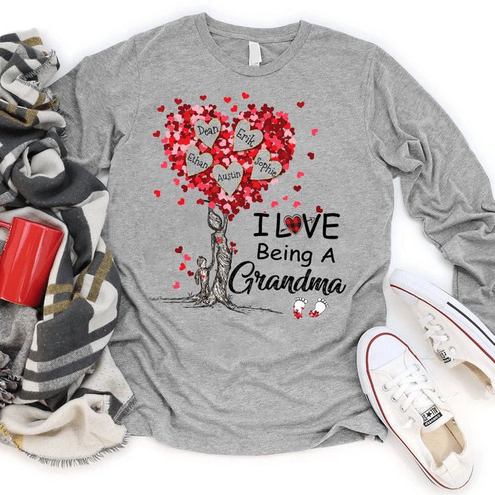 I Love Being A Grandma With Grandkids Names - Art | Personalized Long Sleeve Shirt