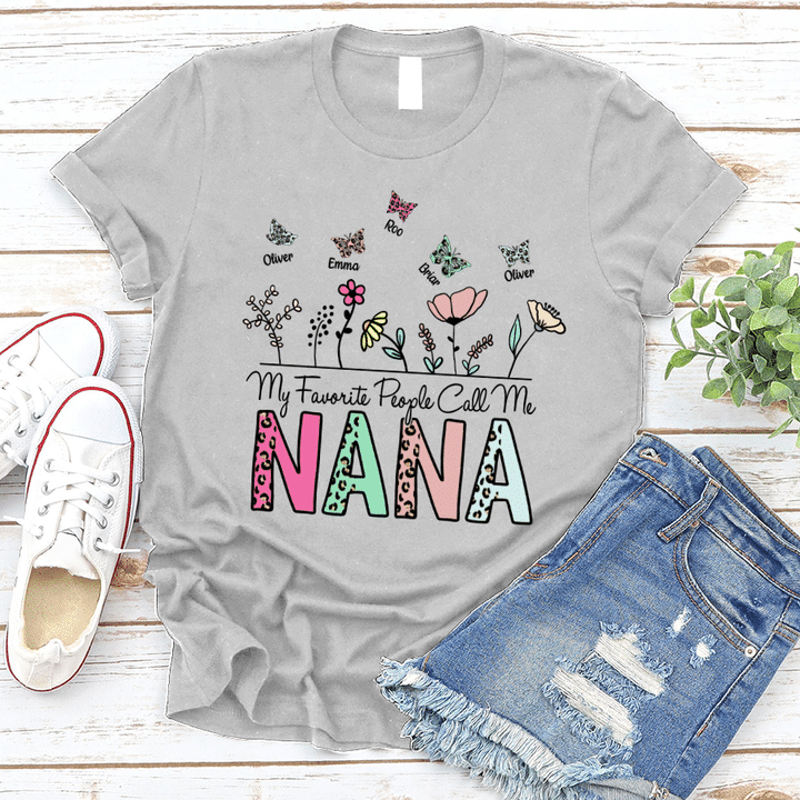 Personalized My Favorite People Call Me Nana Flower With Grandkids Classic Canvas
