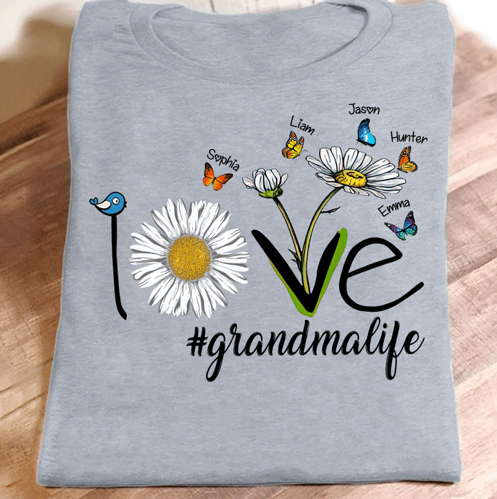 Love Grandma Life Daisy Butterfly | Personalized T-Shirt