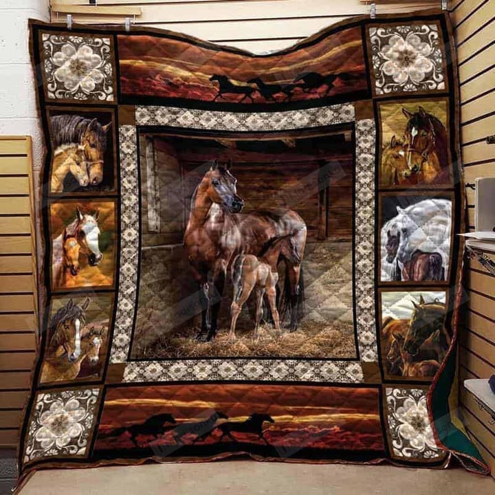Horse Family Mom And Baby Quilt Blanket Great Customized Gifts For Birthday Christmas Thanksgiving Perfect Gifts For Horse Lover