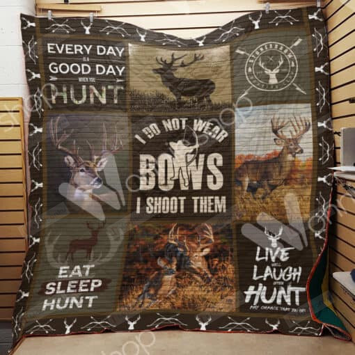 Bowhunting I Do Not Wear Bows I Shoot Them Quilt Blanket Great Customized Gifts For Birthday Christmas Thanksgiving Perfect Gifts For Bowhunting Lover