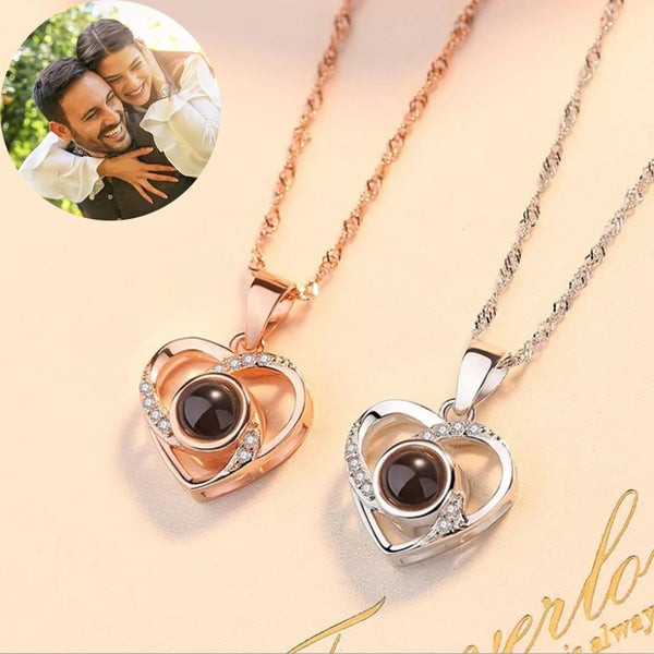 GIFT FAVOURITE™ Personalized Photo Projection Revolving Heart Necklace Gift For Lover