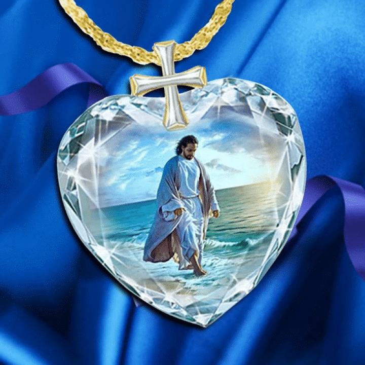 JESUS WALKING BY THE SEA NECKLACE