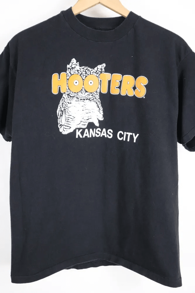 Vtg Hooters T Shirt Black Kansas City Graphic Tee