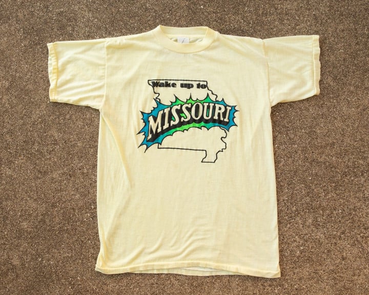 Wake Up To Missouri   Vintage Missouri T shirt   Missouri Shirt M  Souvenir   Tourist  Kansas City