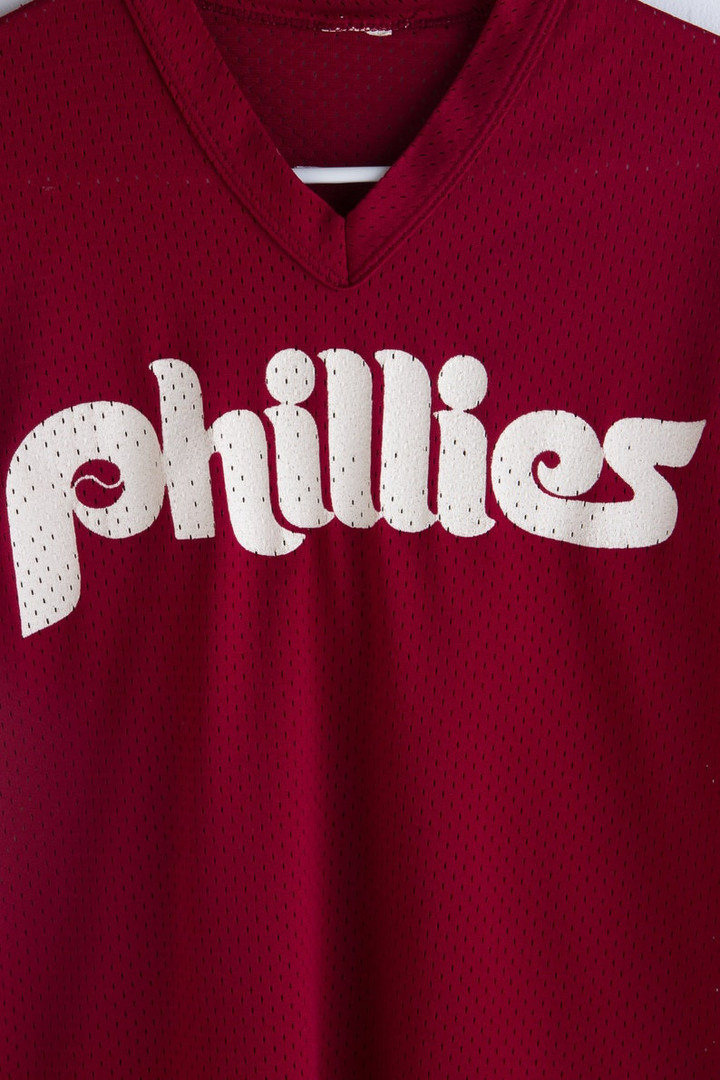 vtg Philadelphia Phillies maroon jersey net shirt 80s 90s era throwback top short sleeve Philly