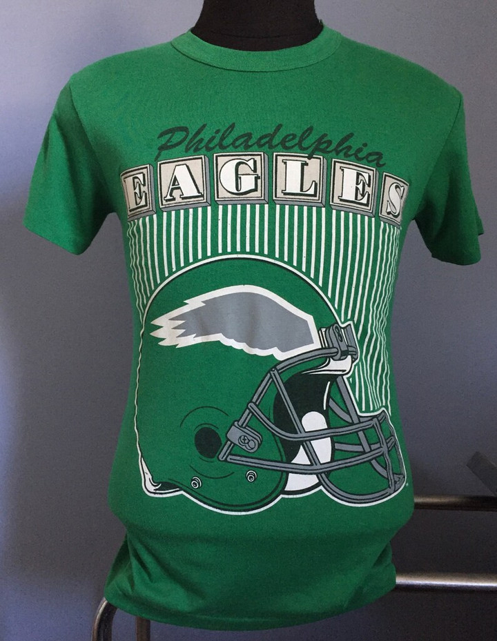 80s Vintage Philadelphia Eagles football T Shirt   SMALL